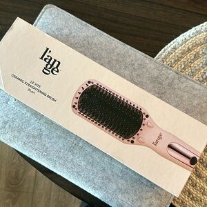 LANGE Ceramic straightener brush